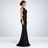 Carlena | Elegancka Sukienka Maxi z Wysokim Dekoltem i Drapowaniem