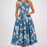 Carlena | Elegancka Sukienka Midi w Kwiaty z Rozkloszowanym Dołem