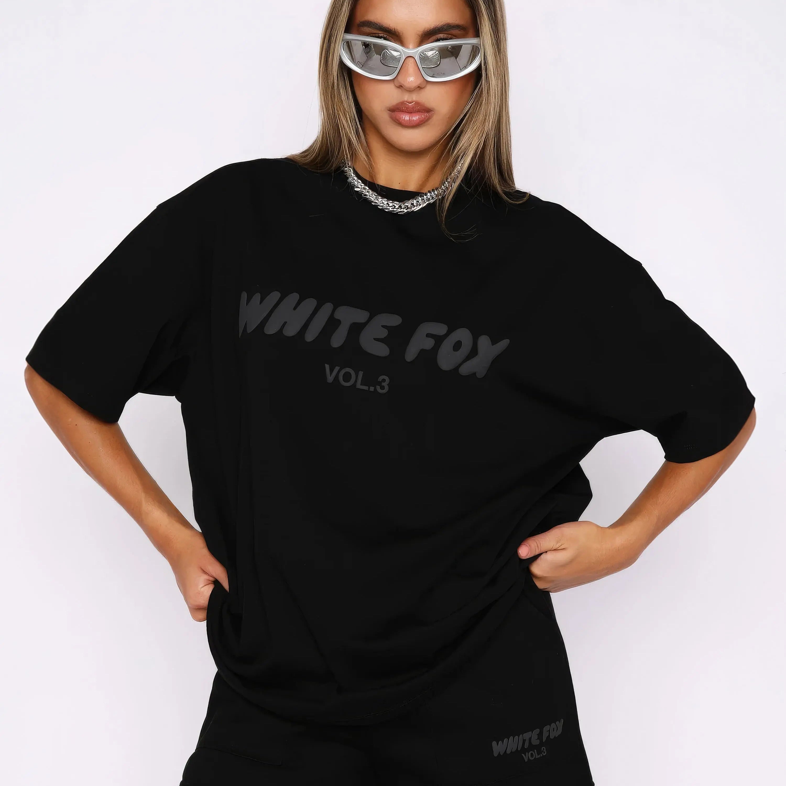 Carlena | Dwuczęściowy sportowy komplet T-shirt i szorty | Nadia