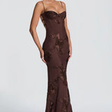 Carlena | Elegancka sukienka maxi z kwiatowym haftem 3D