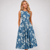 Carlena | Elegancka Sukienka Midi w Kwiaty z Rozkloszowanym Dołem