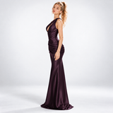 Carlena | Elegancka Sukienka Maxi na Jedno Ramię z Drapowaniem