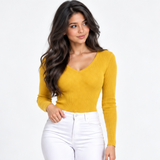 Carlena | Dopasowany Sweter z Dekoltem w Serek