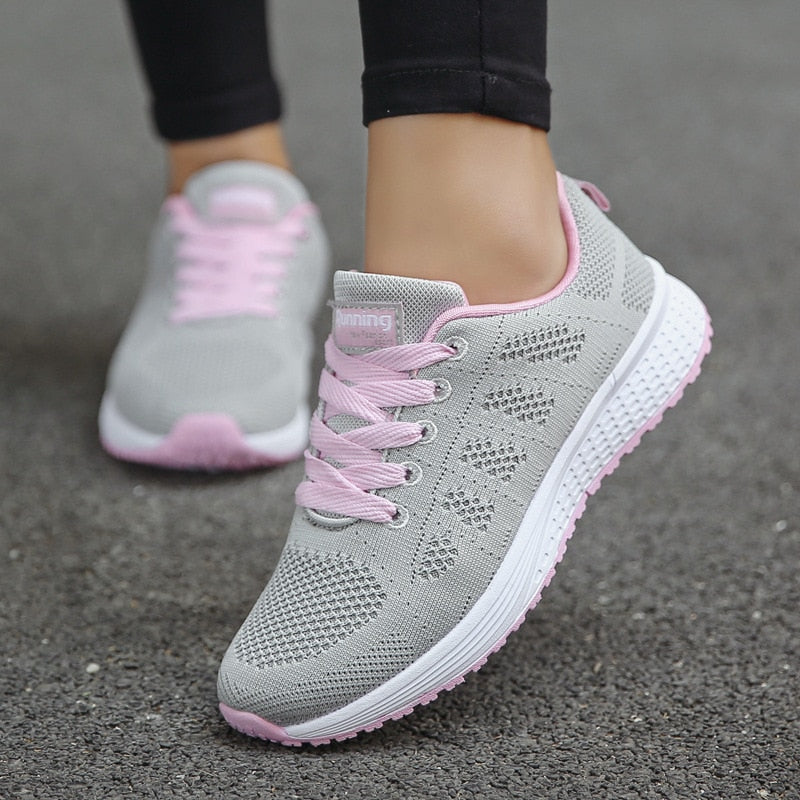 Carlena | Lekkie sneakersy ortopedyczne damskie z siateczką