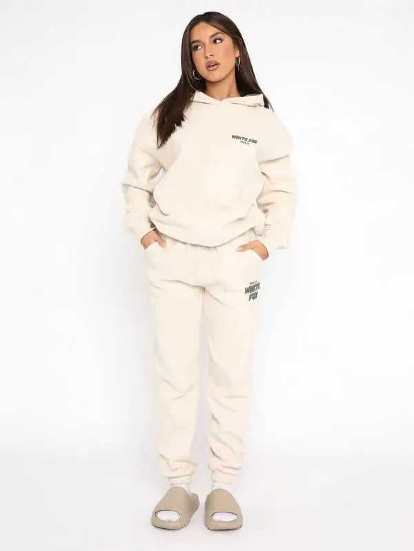 Carlena | Komfortowy damski dres oversize idealny na co dzień | Laura