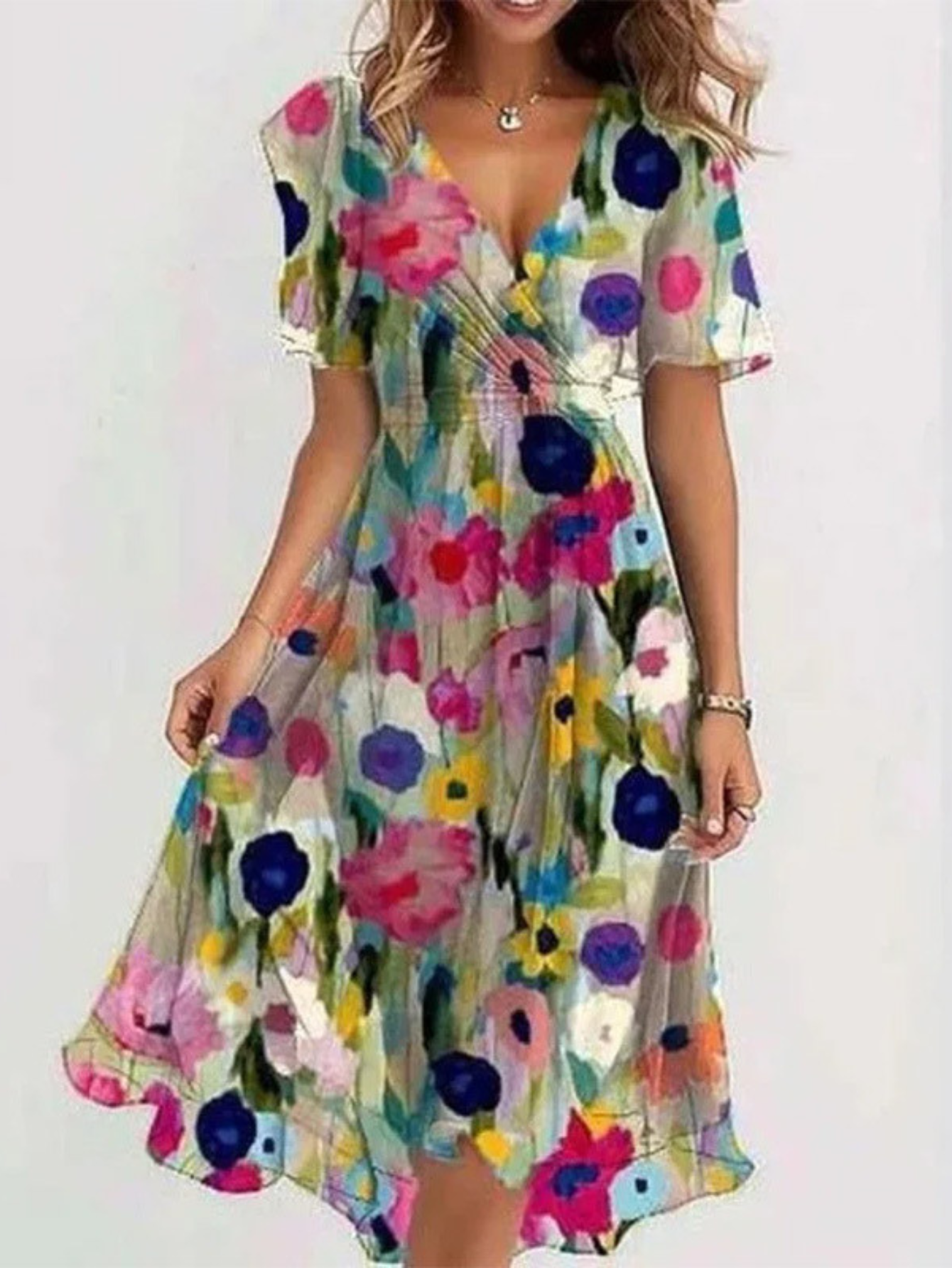Carlena | Letnia Sukienka Boho-Chic z Kwiatowym Printem