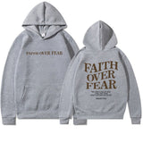 Carlena | Bluza damska z nadrukiem Faith Over Fear z kapturem