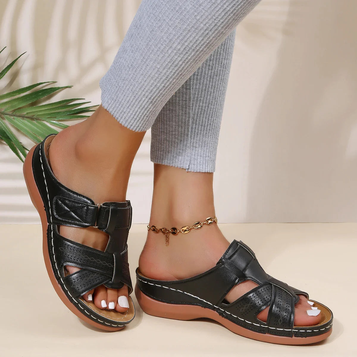 Carlena | Ergonomiczne sandały damskie z regulacją