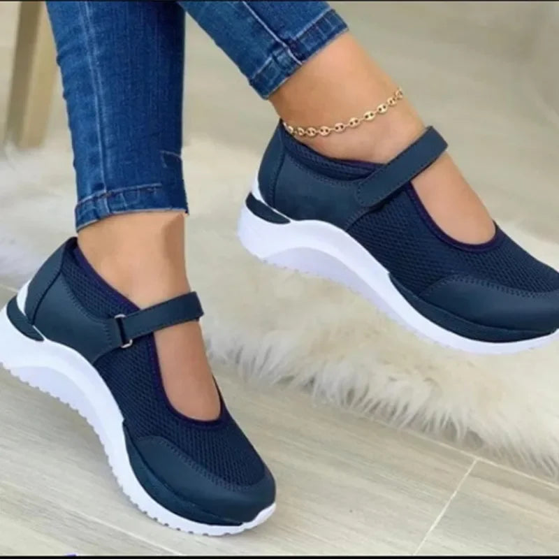 Carlena | Lekkie damskie sneakersy ortopedyczne z paskiem