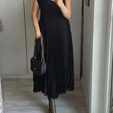 Carlena | Elegancka plisowana sukienka midi z kieszeniami