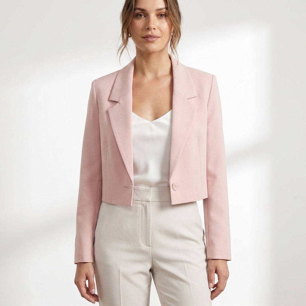 Carlena | Elegancki krótki blezer damski premium z klasycznym kołnierzem