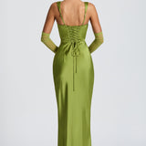 Carlena | Elegancka satynowa suknia maxi z kwadratowym dekoltem