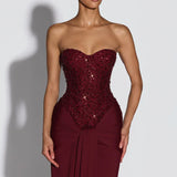 Carlena | Elegancka sukienka maxi z gorsetem zdobionym koralikami