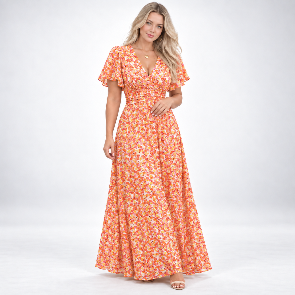 Carlena | Elegancka sukienka maxi z dekoltem w serek | Sabina