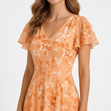 Carlena | Elegancka Sukienka Maxi w Kwiaty z Dekoltem V Lilia