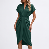 Carlena | Elegancka Sukienka Kopertowa Midi z Marszczeniem