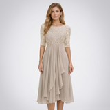 Carlena | Elegancka Sukienka Midi z Koronkową Górą i Rękawem 3/4