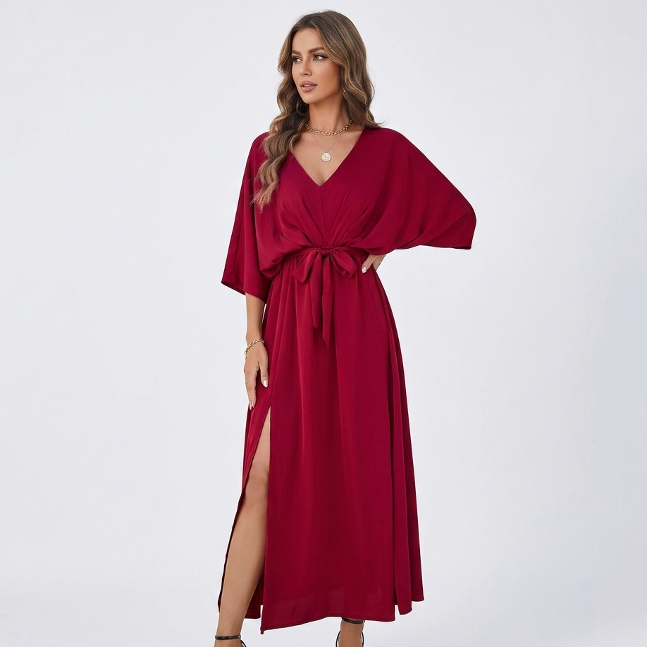 Carlena | Elegancka Sukienka Maxi z Dekoltem V, Paskiem i Rozcięciami po Bokach
