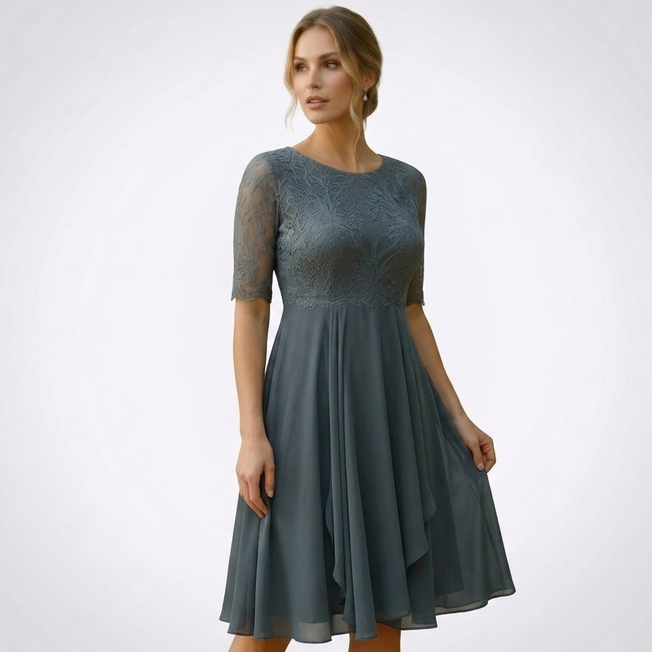 Carlena | Elegancka Sukienka Wizytowa z Koronką i Rękawem 3/4