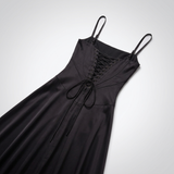 Carlena | Elegancka Satynowa Sukienka Maxi z Kwadratowym Dekoltem