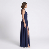 Carlena | Elegancka Sukienka Maxi Halter z Głębokim Dekoltem i Rozcięciem