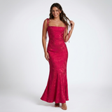 Carlena | Elegancka Żakardowa Sukienka Maxi w Kwiatowy Wzór z Wiązanymi Ramiączkami