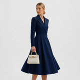 Carlena | Elegancka Sukienka Midi Żakietowa z Kołnierzem i Paskiem