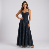 Carlena | Elegancka Sukienka Maxi z Gorsetowym Gorsetem i Kwiatowym Wzorem