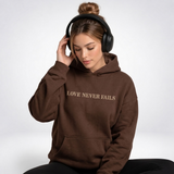Carlena | Bluza Oversize z Nadrukiem „Love Never Fails”