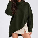 Carlena | Sweter Oversize z Golfem i Asymetrycznym Dołem
