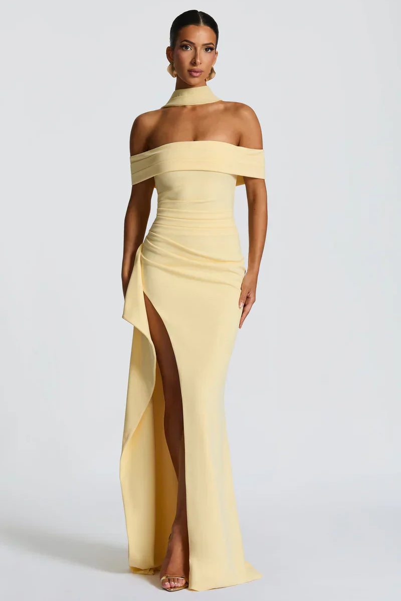 Carlena | Elegancka sukienka maxi z dekoltem Bardot