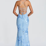 Carlena | Elegancka sukienka maxi z kwiatowym haftem 3D