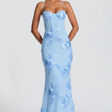 Carlena | Elegancka sukienka maxi z kwiatowym haftem 3D