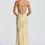 Carlena | Elegancka sukienka maxi z kwiatowym haftem 3D