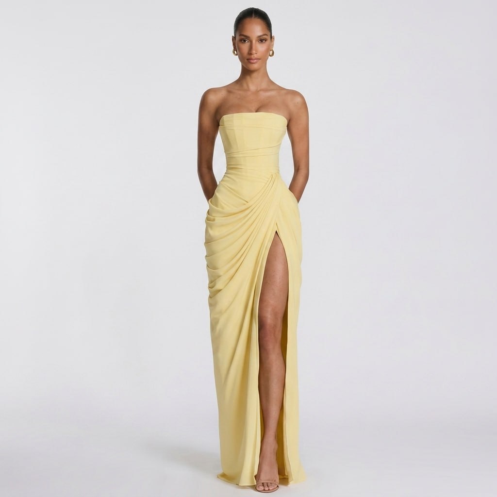 Carlena | Elegancka sukienka maxi bez ramiączek z rozcięciem
