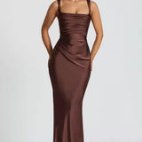 Carlena | Elegancka sukienka maxi z kwadratowym dekoltem